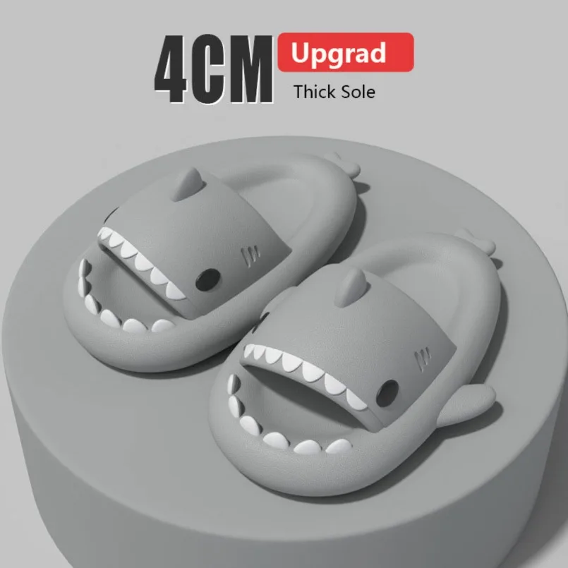 Sneaker Care Set - Shark Clapper Slippers Cloud Women Slides